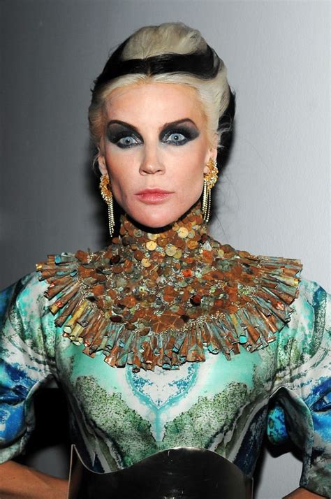 daphne guinness bio.